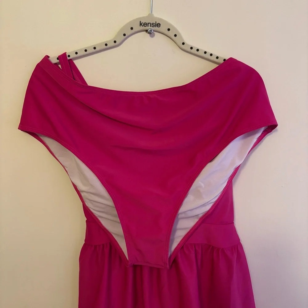 🏖️ PLUS Pom-Pom Tankini 🏖️ - Picture 7 of 8